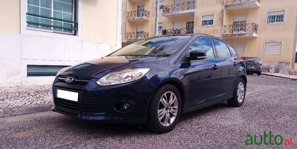 2012' Ford Focus photo #2