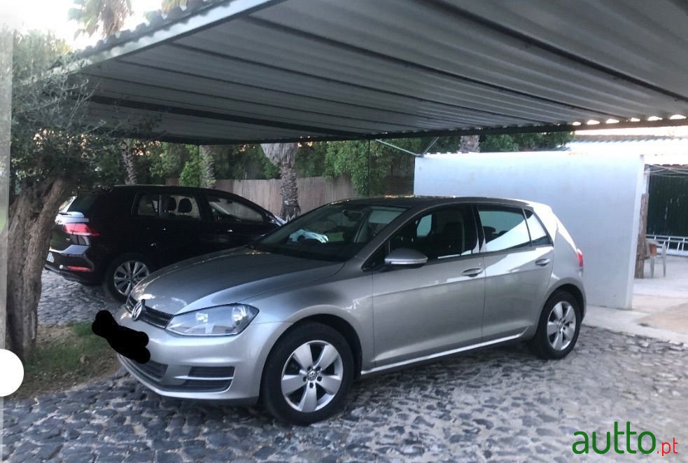 2014' Volkswagen Golf photo #1