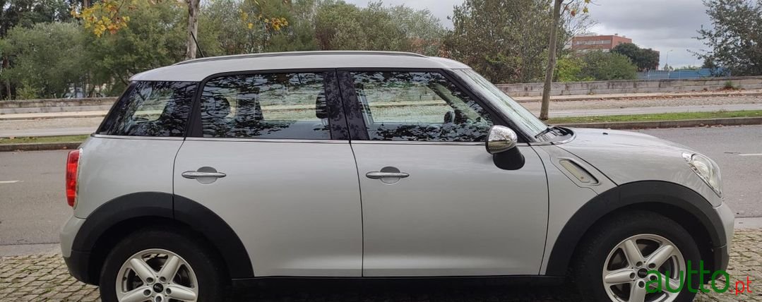 2014' MINI Countryman photo #2