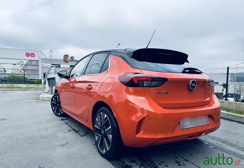 2020' Opel Corsa-e Elegance photo #5