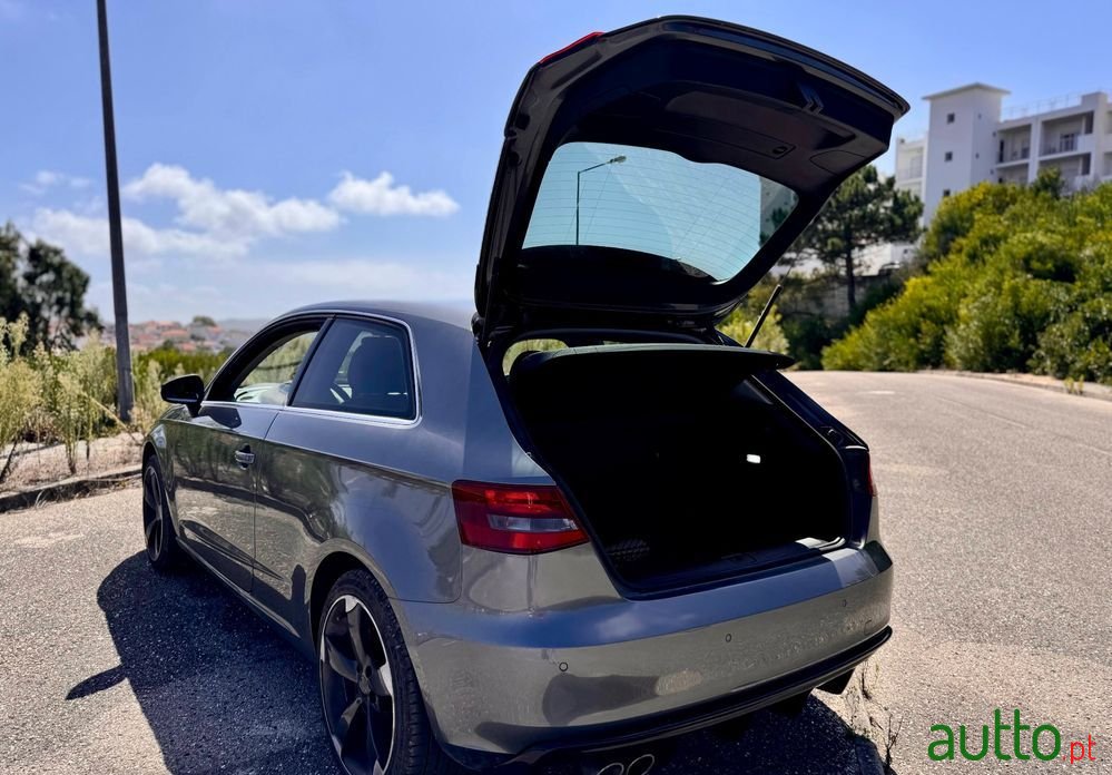 2013' Audi A3 1.6 Tdi Sport photo #5