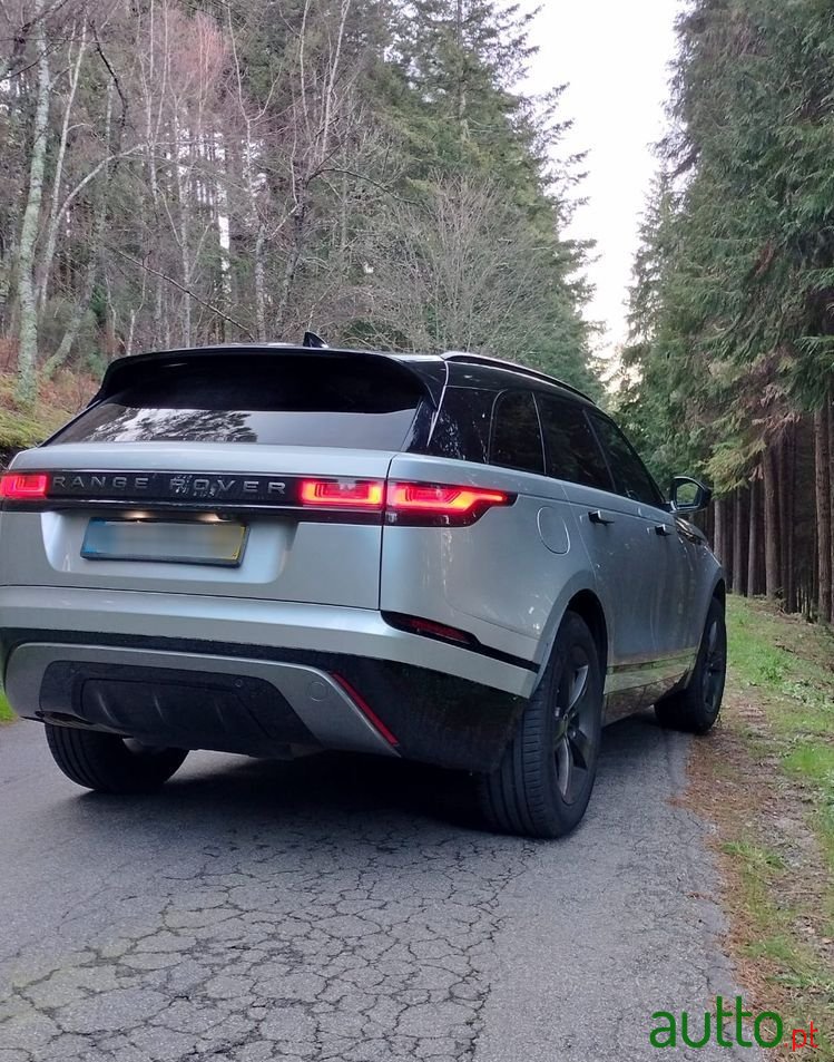 2018' Land Rover Range Rover Velar photo #4