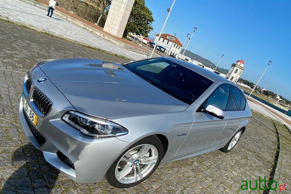 2016' BMW 520 photo #1