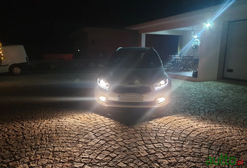 2014' Kia Ceed Sw photo #3