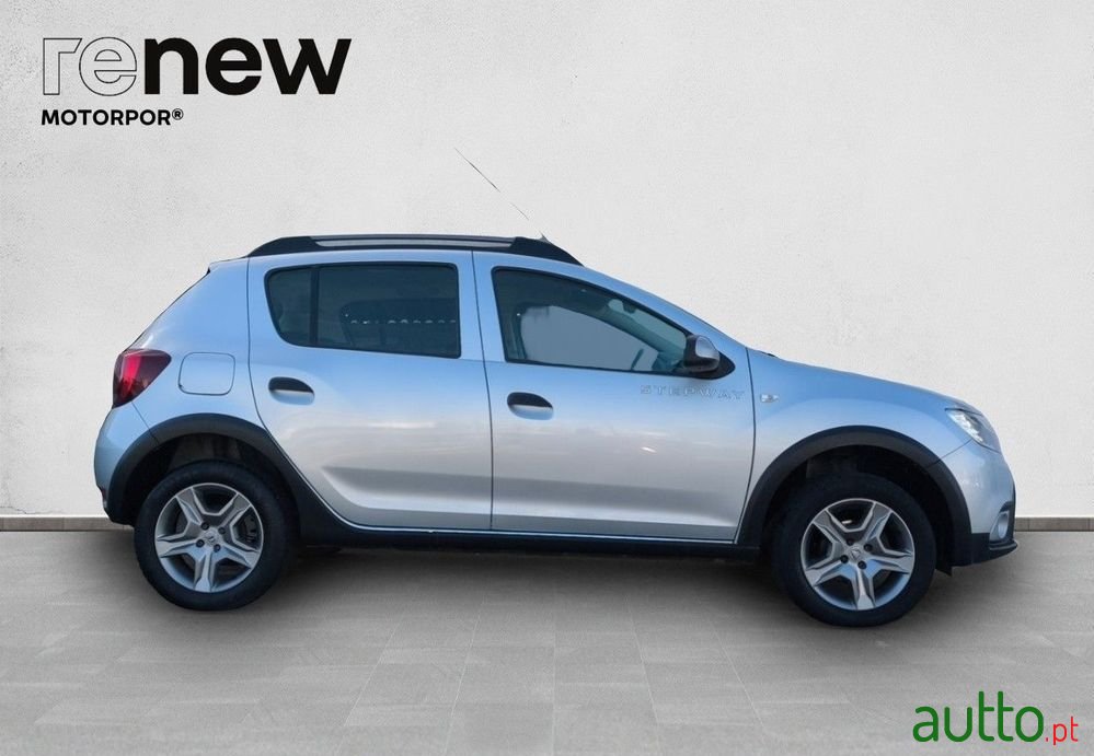 2020' Dacia Sandero 0.9 Tce Stepway photo #4
