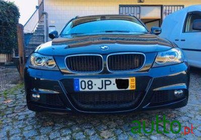 2010' BMW 318 photo #2