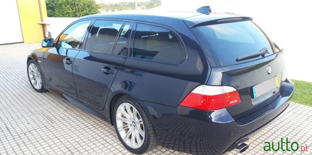 2007' BMW 520 photo #3