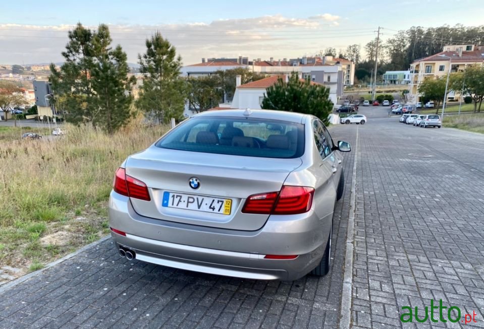 2012' BMW 520 photo #6