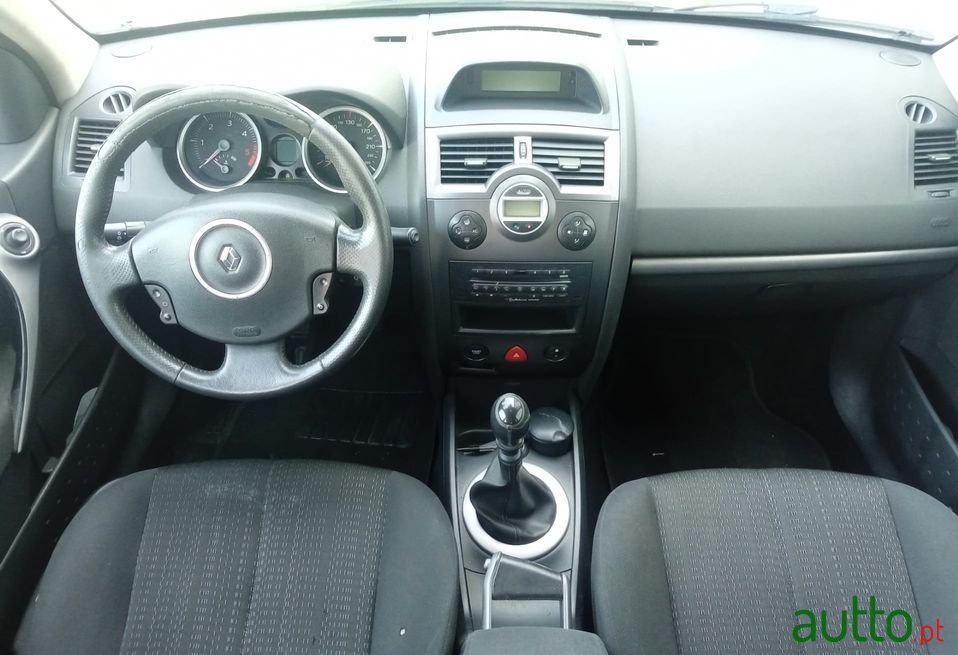 2006' Renault Megane Confort photo #4