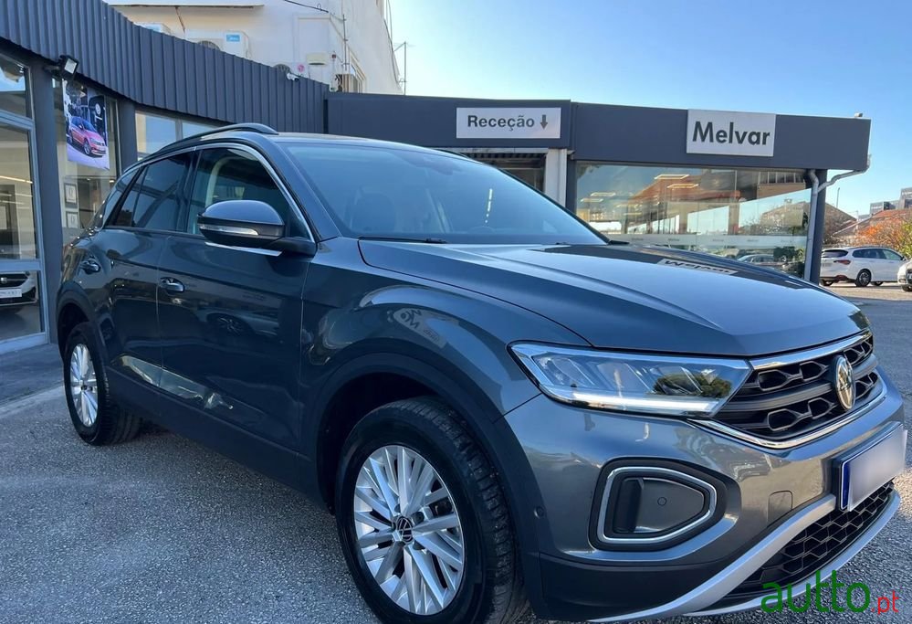 2023' Volkswagen T-Roc 1.0 Tsi Life photo #4