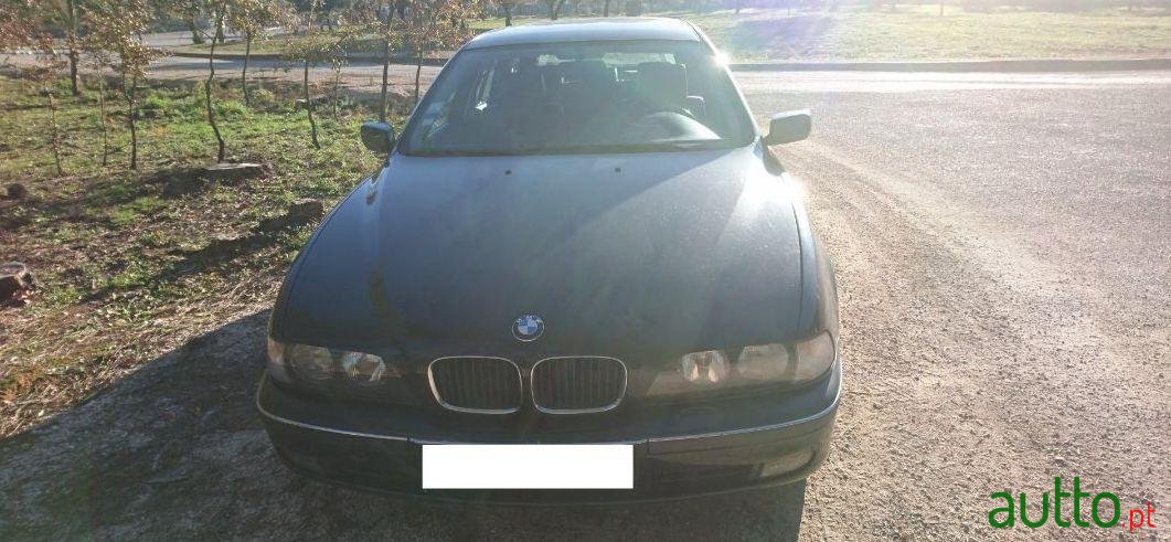 2000' BMW 520 photo #4