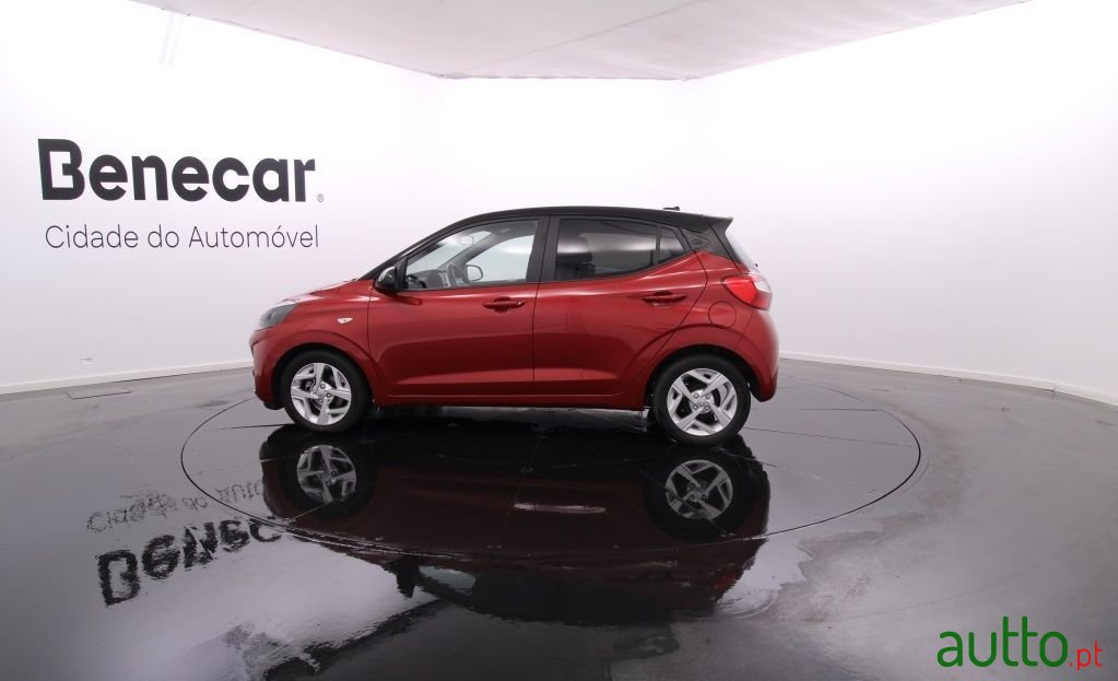 2022' Hyundai i10 photo #3