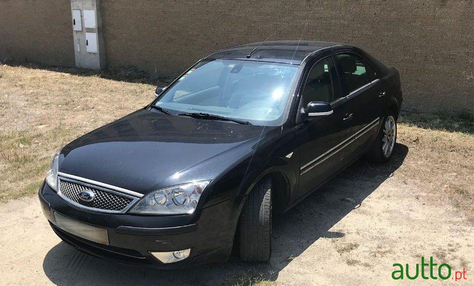 2004' Ford Mondeo photo #3