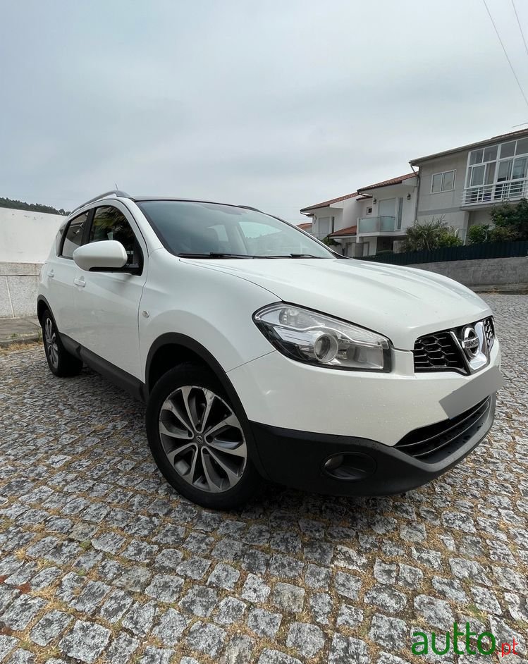 2010' Nissan Qashqai 1.5 Dci Tekna Sport 18 photo #3