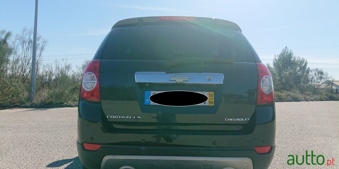 2010' Chevrolet Captiva photo #6