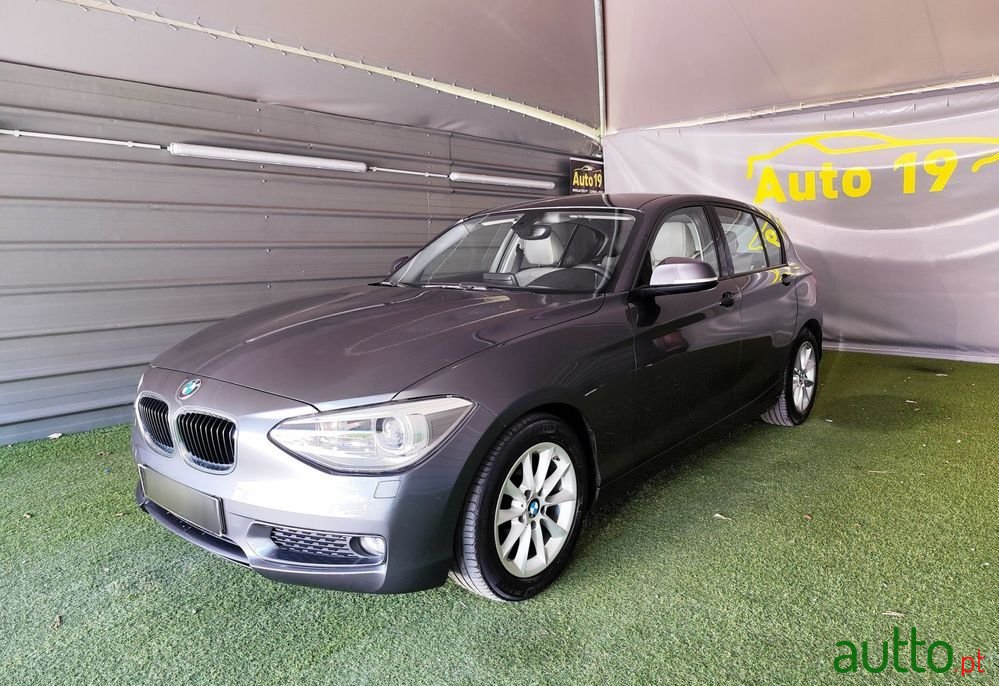 2014' BMW Série 1 D Line Urban photo #1
