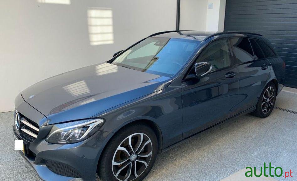 2015' Mercedes-Benz C-200 Bluetec Avantgard Auto photo #1