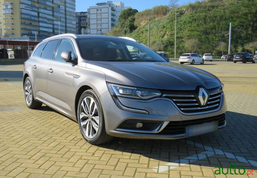 2018' Renault Talisman Sport Tourer photo #1