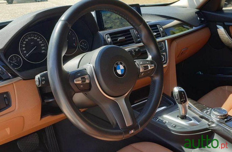 2014' BMW 320 D Line Luxury Auto photo #1