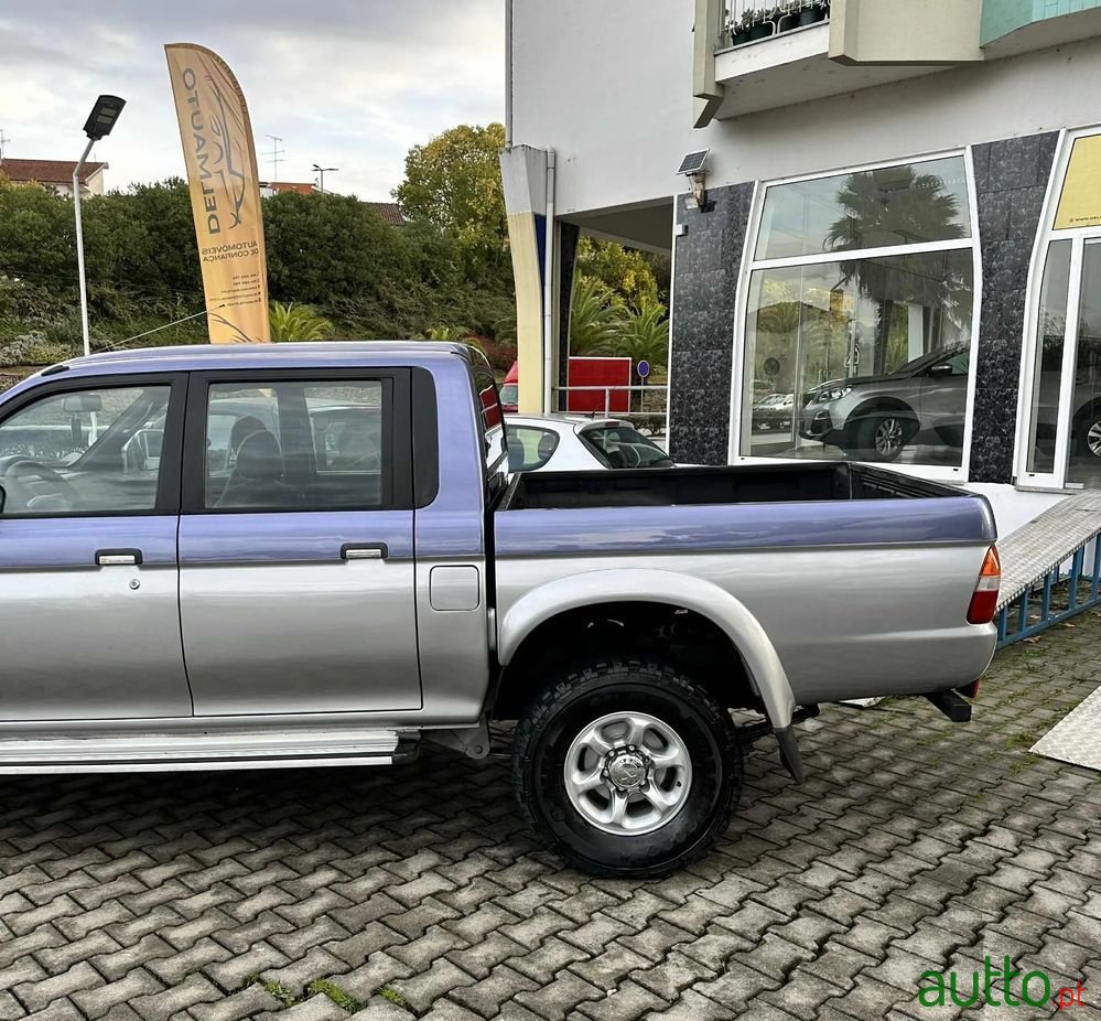 1997' Mitsubishi L200 2.5 Td Cd photo #6