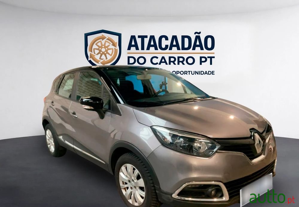2017' Renault Captur photo #2