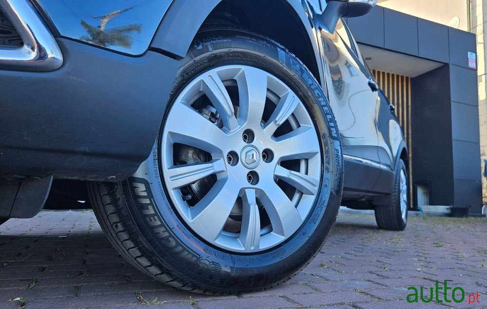 2016' Renault Captur 1.5 Dci photo #2