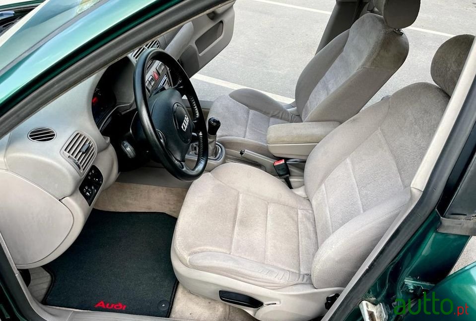 2001' Audi A3 photo #5