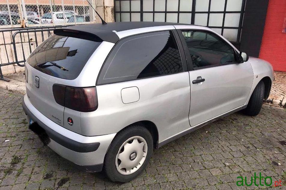 2000' SEAT Ibiza Comercial photo #1