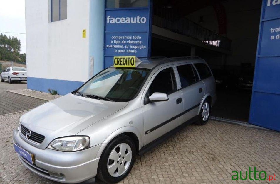 2002' Opel Astra Caravan photo #1