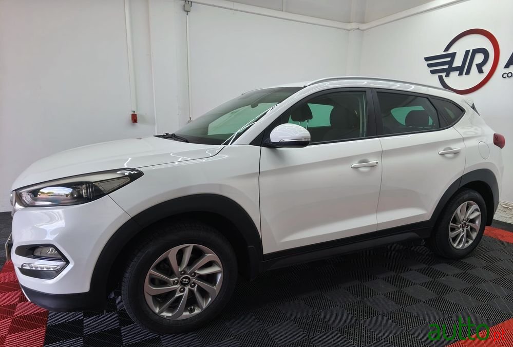 2017' Hyundai Tucson photo #3