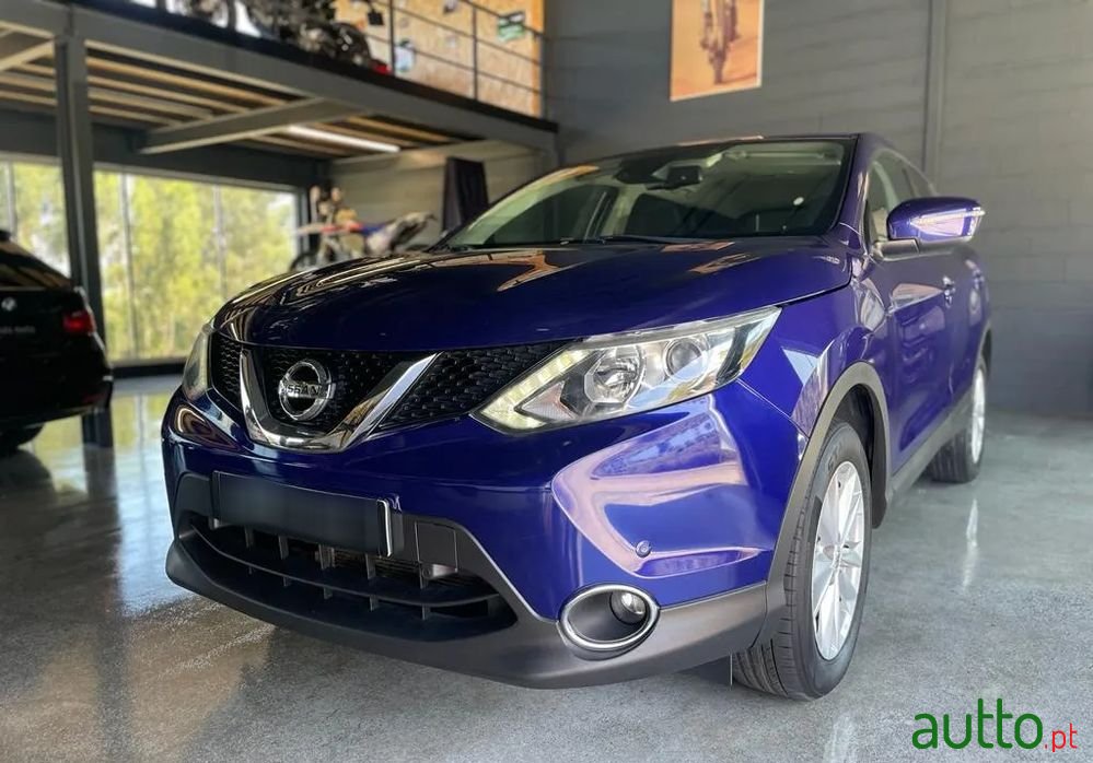 2015' Nissan Qashqai 1.2 Dig-T Tekna photo #1