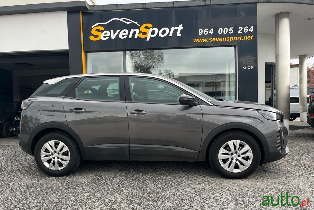 2021' Peugeot 3008 photo #4