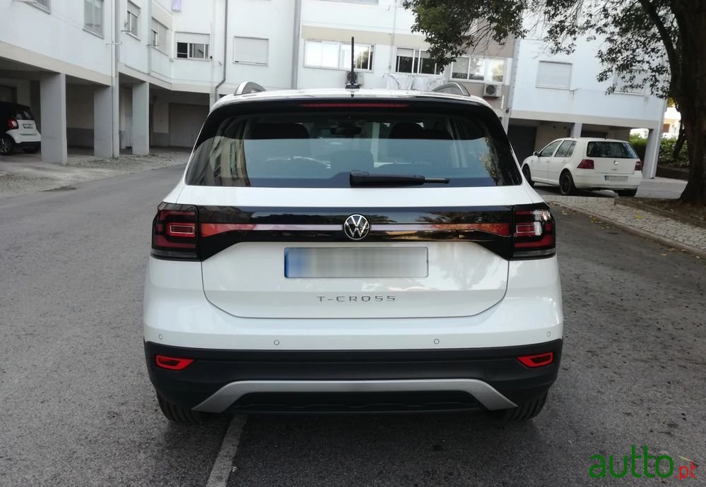 2022' Volkswagen T-Cross photo #6