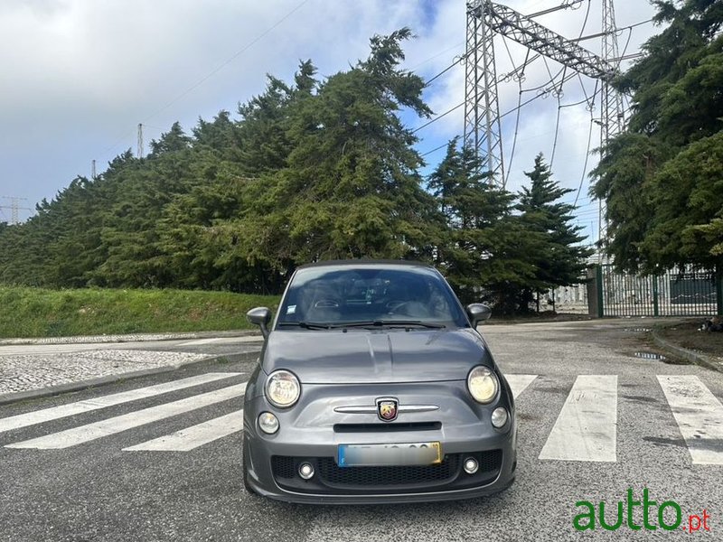 2010' Fiat 500C Abarth photo #3