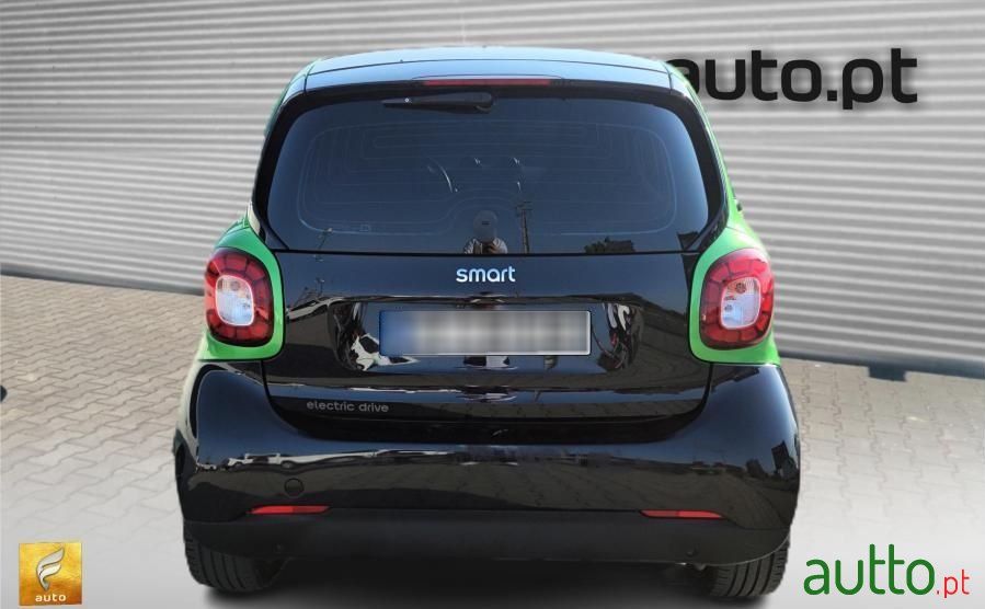 2017' Smart Fortwo photo #5