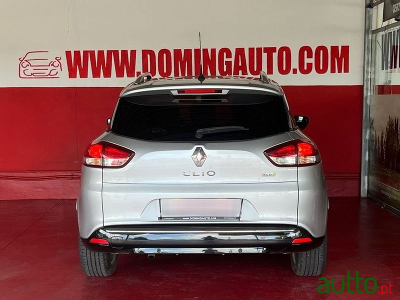 2017' Renault Clio Sport Tourer photo #5