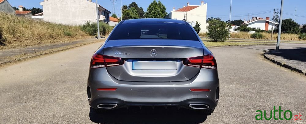 2022' Mercedes-Benz A 250 E Amg Line photo #6