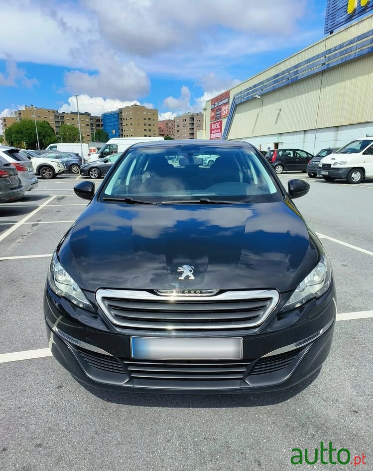 2017' Peugeot 308 1.6 Bluehdi Active photo #2