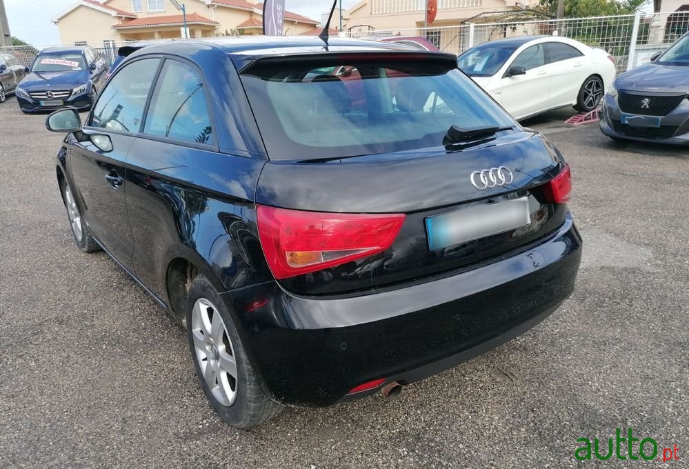 2011' Audi A1 photo #6