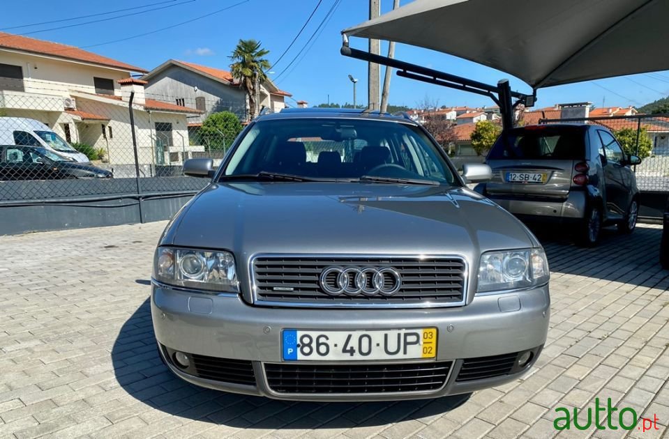 2003' Audi A6 Avant photo #2
