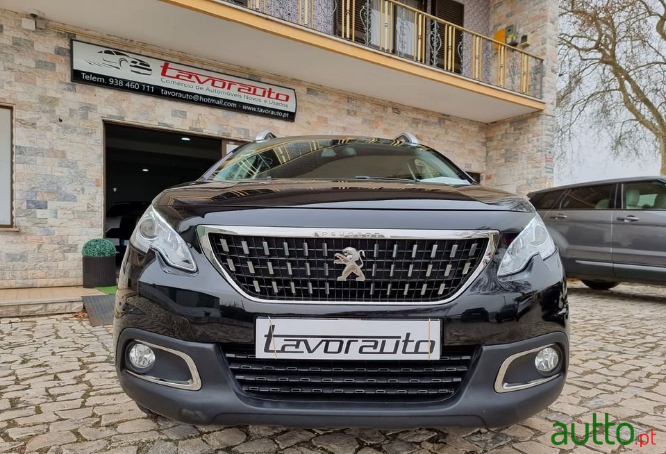 2016' Peugeot 2008 photo #3