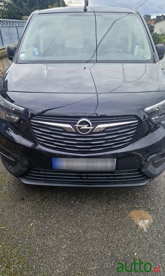 2021' Opel Combo photo #1