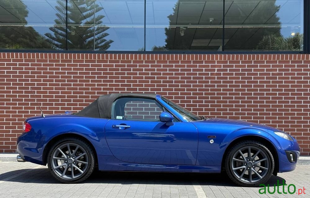 2010' Mazda MX-5 photo #3