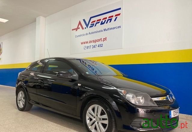 2008' Opel Astra Gtc photo #1