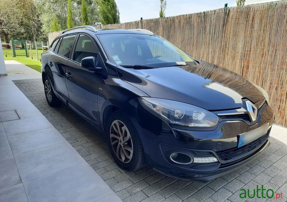 2016' Renault Mégane Sport Tourer photo #1