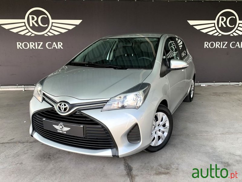 2014' Toyota Yaris photo #1