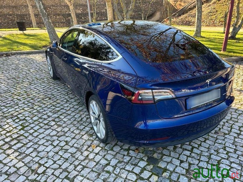2019' Tesla Model 3 photo #2
