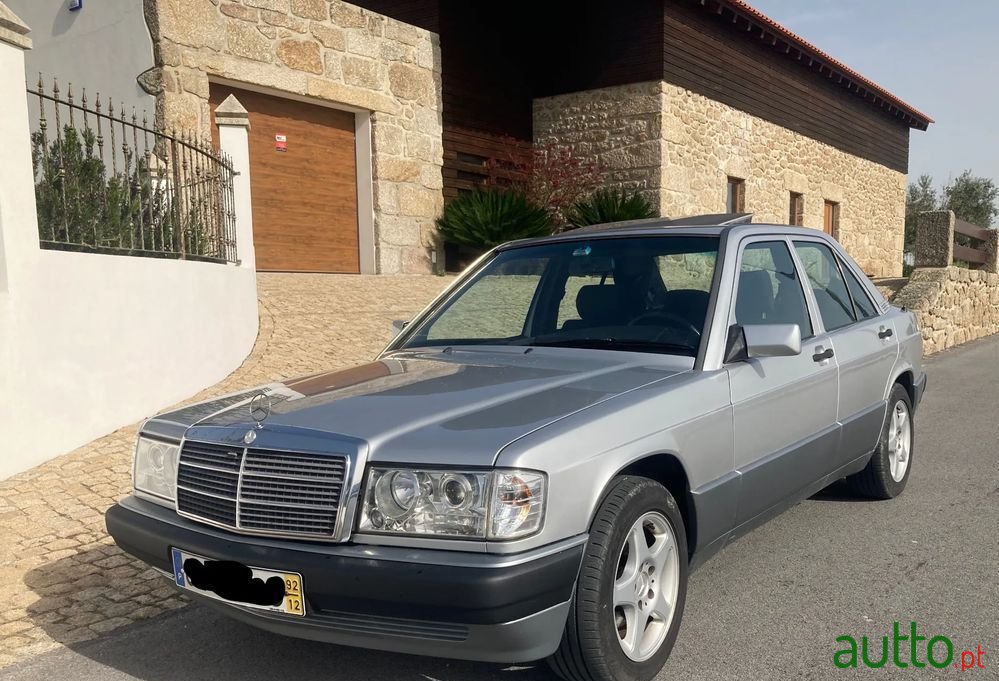 1992' Mercedes-Benz 190 D 2.5 Turbo photo #1