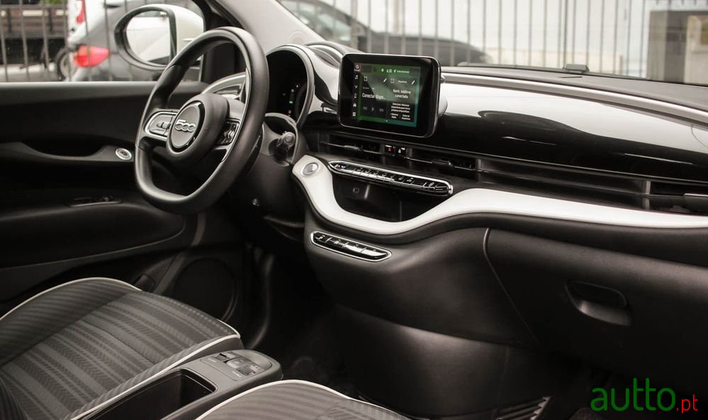 2021' Fiat 500e 42Kwh photo #6