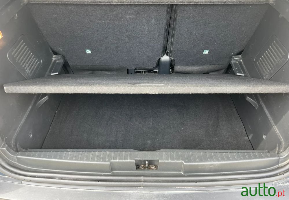 2015' Renault Captur photo #4